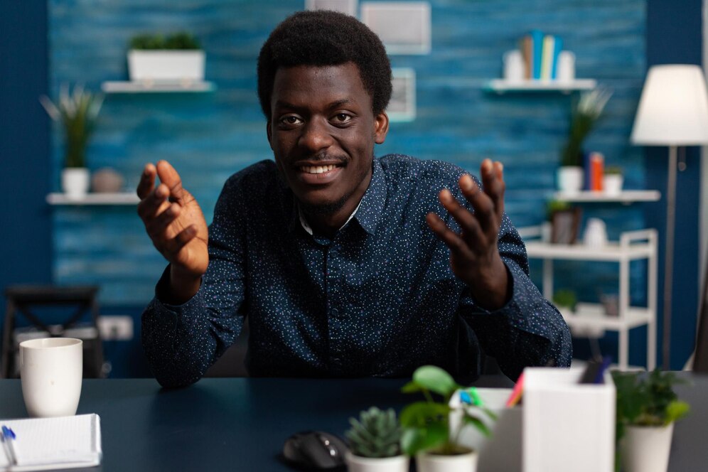 Mastering Body Language for Sales Success